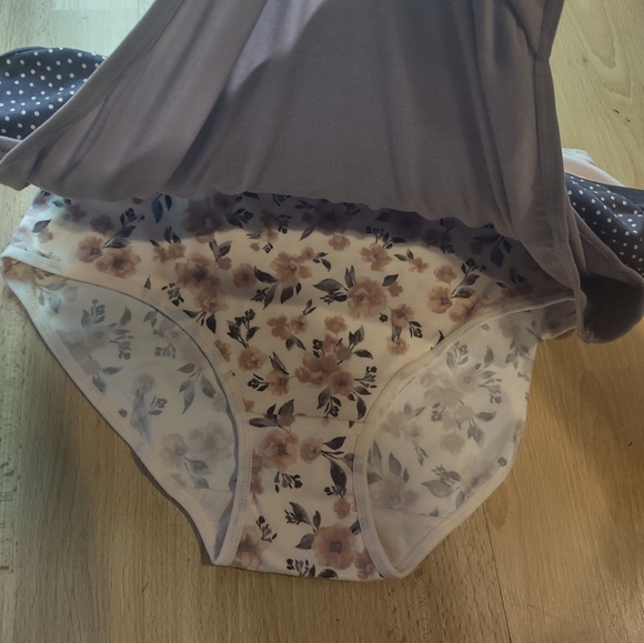 NWT Marilyn Monroe Leopard and Polka Dot Panties Set - Purple and Cream - Picture 5 of 12